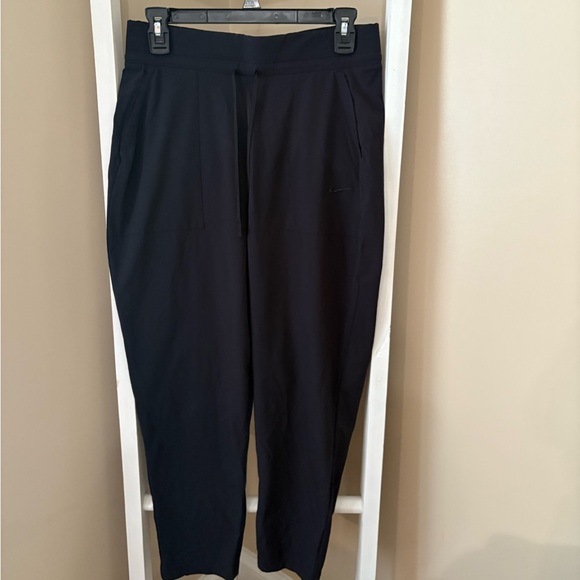 Nike Dri-FIT Black Pants - Picture 1 of 4